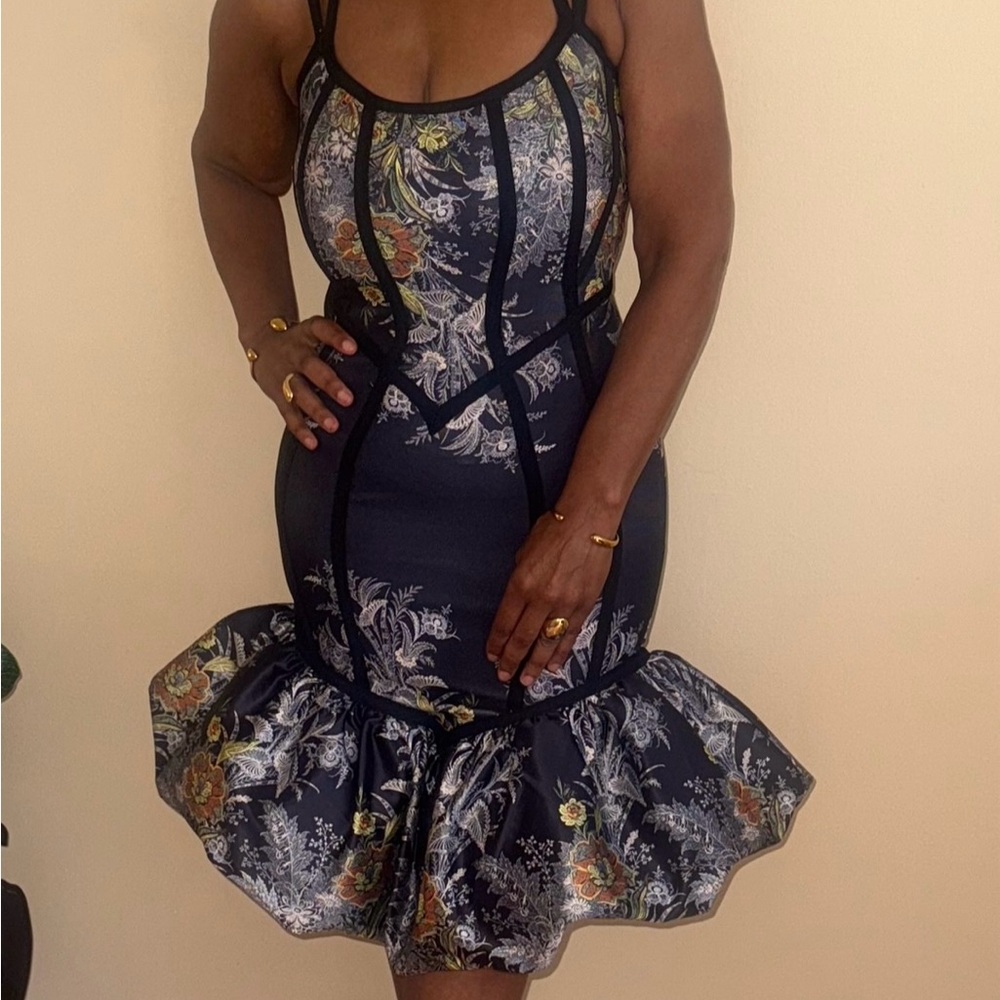 Elegant Black Floral Mini Dress